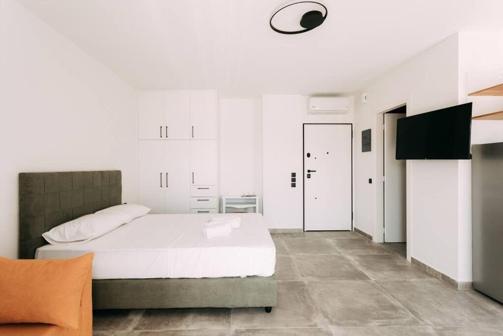 Glamorous Studio Near Center Heraklion  ภายนอก รูปภาพ