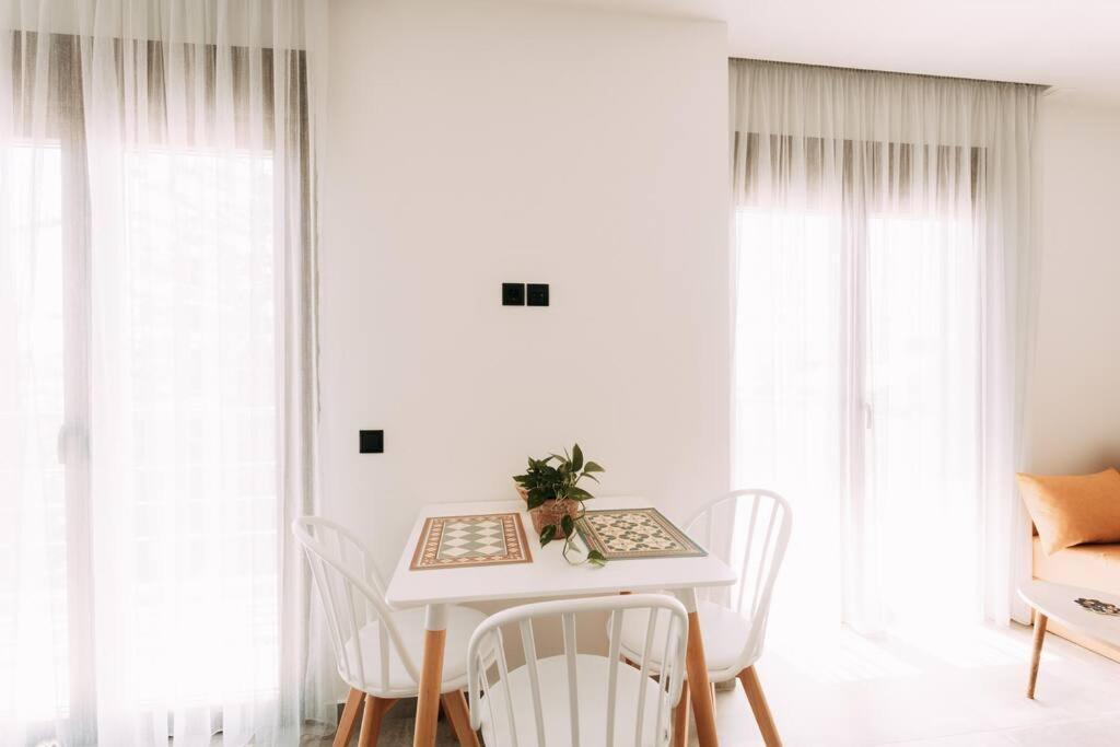 Glamorous Studio Near Center Heraklion  ภายนอก รูปภาพ