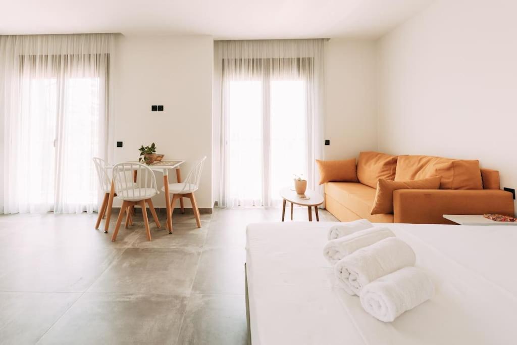 Glamorous Studio Near Center Heraklion  ภายนอก รูปภาพ