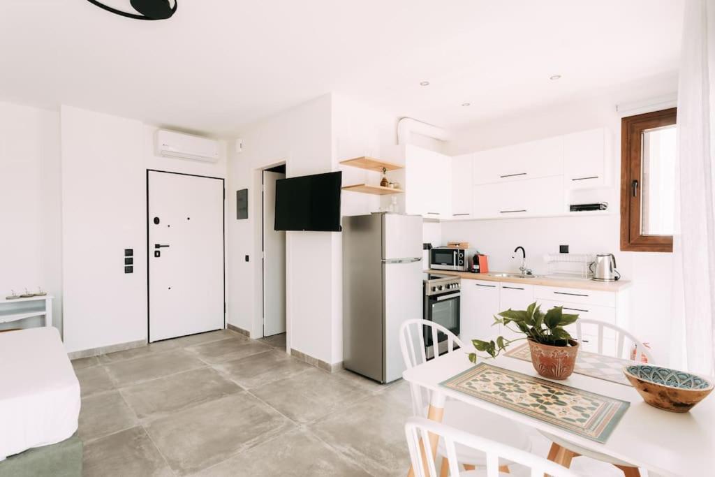 Glamorous Studio Near Center Heraklion  ภายนอก รูปภาพ